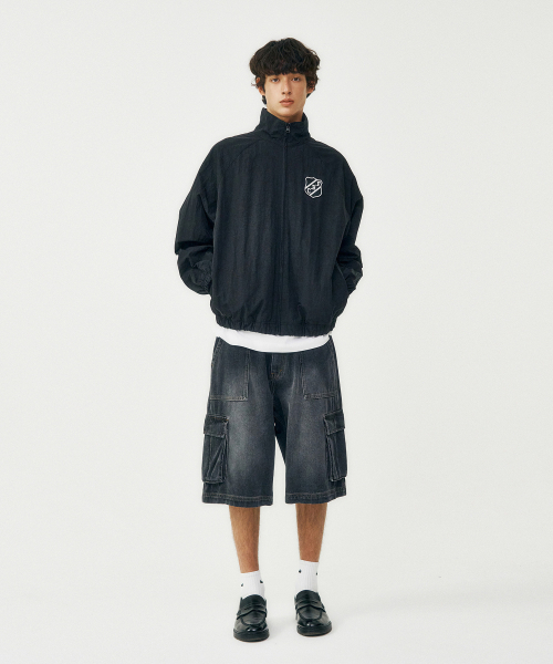FROM ARLES(フロムアルル)の「90Sナイロントラックジャケット / ブラック(ナイロンジャケット・メンズ・ブラック・LARGE/MEDIUM)」の5枚目の写真
