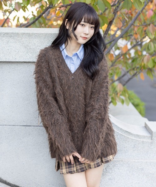 CLEAR BASIC（クリアベーシック）の「シャギーニットカーディガン[オフィスカジュアル 着回し抜群 大人]≪AW新作≫（カーディガン/ボレロ・レディース・ブルー/グレー/ブラウン・F）」の8枚目の写真