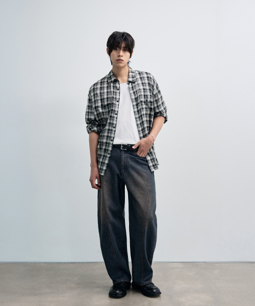 OURDAYZ（アワーデイズ）の「ウェイビー カーブド ツイスト バルーンデニムパンツ [スレートブルー]（デニムパンツ・レディース・その他・MEDIUM/LARGE/X-LARGE/SMALL）」の11枚目の写真