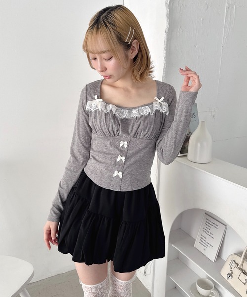 Loueme(ルエム)の「リボンレースコルセットトップス(Tシャツ/カットソー・レディース・グレー/アイボリー/ライトブルー/ピンク・FREE)」の6枚目の写真