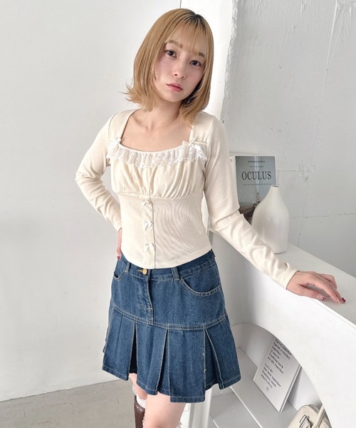 Loueme(ルエム)の「リボンレースコルセットトップス(Tシャツ/カットソー・レディース・グレー/アイボリー/ライトブルー/ピンク・FREE)」の11枚目の写真