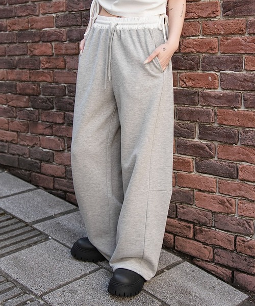 WEGO（ウィゴー）の「WEGO/【26年春夏新作】カーブデザインスウェットパンツ（スウェットパンツ・レディース・杢グレー/スミクロ/その他1・MEDIUM/SMALL）」の5枚目の写真