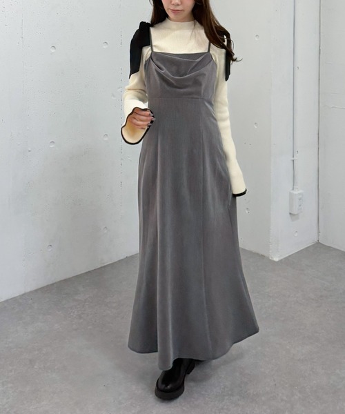 archives(アルシーヴ)の「2way肩リボンキャミワンピース(ワンピース・レディース・チャコールグレー/モカ/ブラック・MEDIUM)」の4枚目の写真