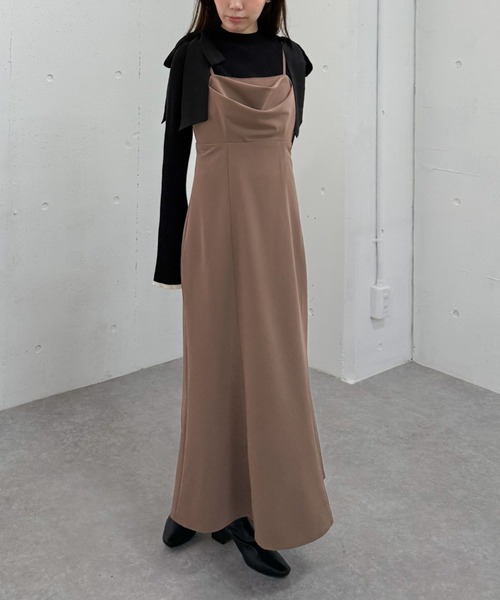 archives(アルシーヴ)の「2way肩リボンキャミワンピース(ワンピース・レディース・チャコールグレー/モカ/ブラック・MEDIUM)」の13枚目の写真