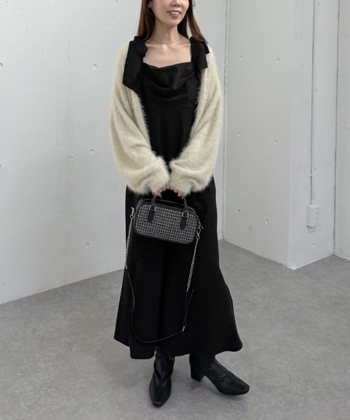 archives(アルシーヴ)の「2way肩リボンキャミワンピース(ワンピース・レディース・チャコールグレー/モカ/ブラック・MEDIUM)」の20枚目の写真