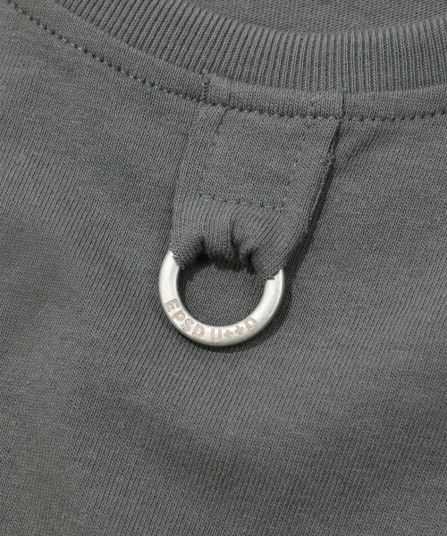 EPISODE UNTITLED(エピソードアンタイトルド)の「CROP CUT-OFF LOGO RING POINT T-SHIRT_GREY(Tシャツ/カットソー・レディース・その他・1)」の4枚目の写真