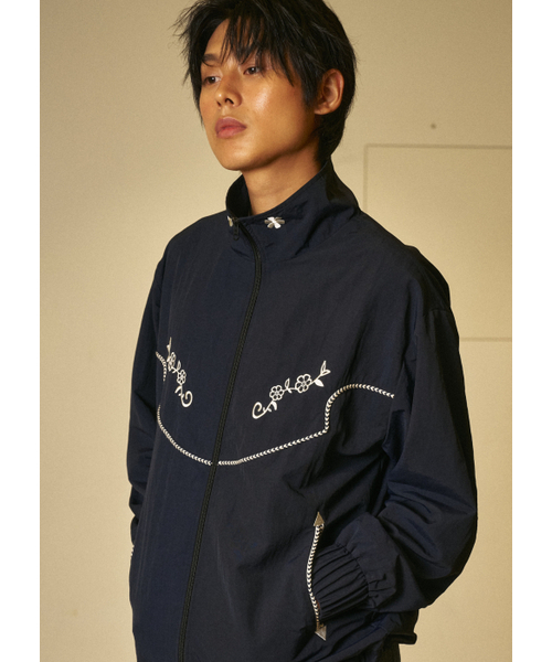 AMOU(アモウ)の「AMOU 60s Western Wind Breaker NAVY(ナイロンジャケット・レディース・その他・1/2/3)」の4枚目の写真
