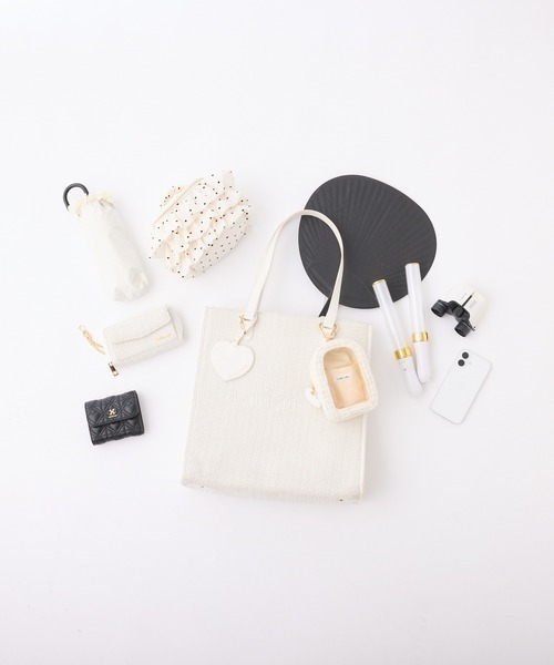 セール】WEB限定/【LouLoumei】ハートチャーム付きトートバッグ／自立