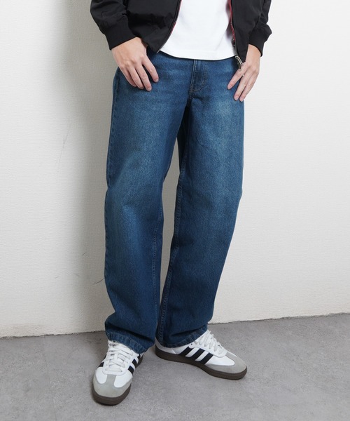 HANES（ヘインズ）の「Hanes ワイドフィットデニムパンツ（その他パンツ・メンズ・ネイビー系/ブルー/ライトブルー・MEDIUM/LARGE/SMALL/X-LARGE）」の2枚目の写真