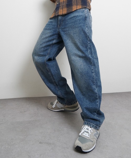HANES(ヘインズ)の「Hanes ワイドフィットデニムパンツ(その他パンツ・メンズ・ネイビー系/ブルー/ライトブルー・MEDIUM/LARGE/SMALL/X-LARGE)」の4枚目の写真