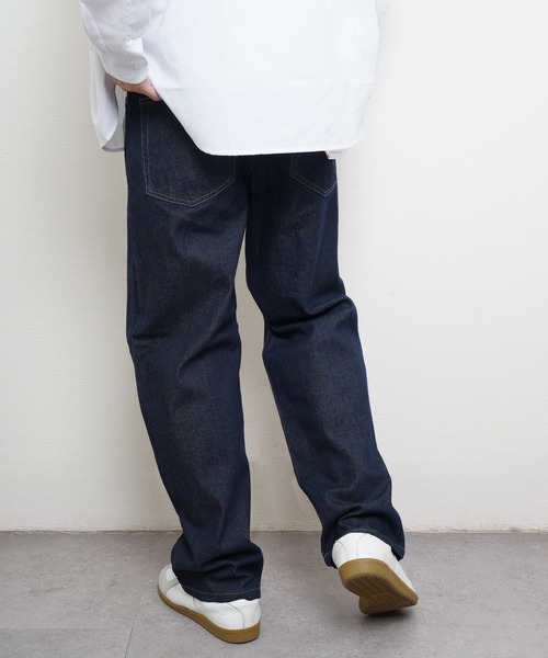 HANES(ヘインズ)の「Hanes ワイドフィットデニムパンツ(その他パンツ・メンズ・ネイビー系/ブルー/ライトブルー・MEDIUM/LARGE/SMALL/X-LARGE)」の12枚目の写真