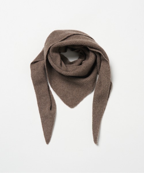 HELIOPOLE（エリオポール）の「TRIANGLE HEAD SCARF（マフラー・レディース・ライトグレー/レッド/ブラウン/チャコールグレー・FREE）」の3枚目の写真