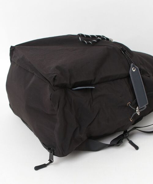 nicott（ニコット）の「NC:TakeMe（テイクミー）Today Purse デイパック（バックパック/リュック・レディース・ベージュ/オフホワイト/グレー/ブラック・FREE）」の6枚目の写真