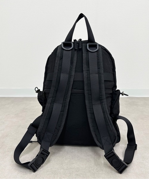 nicott（ニコット）の「NC:TakeMe（テイクミー）Today Purse デイパック（バックパック/リュック・レディース・ベージュ/オフホワイト/グレー/ブラック・FREE）」の11枚目の写真