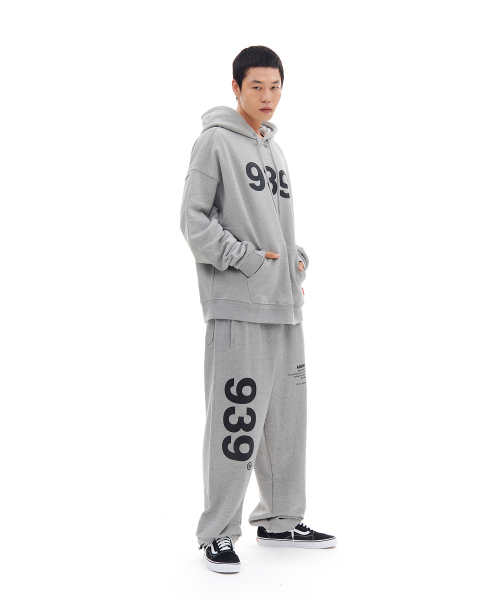 ARCHIVE BOLD(アーカイブボールド)の「939 LOGO HOOD(GRAY)(パーカー・メンズ・その他・MEDIUM/LARGE/X-LARGE/SMALL)」の5枚目の写真