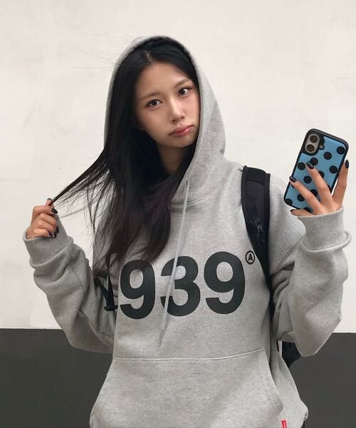 ARCHIVE BOLD(アーカイブボールド)の「939 LOGO HOOD(GRAY)(パーカー・メンズ・その他・MEDIUM/LARGE/X-LARGE/SMALL)」の8枚目の写真