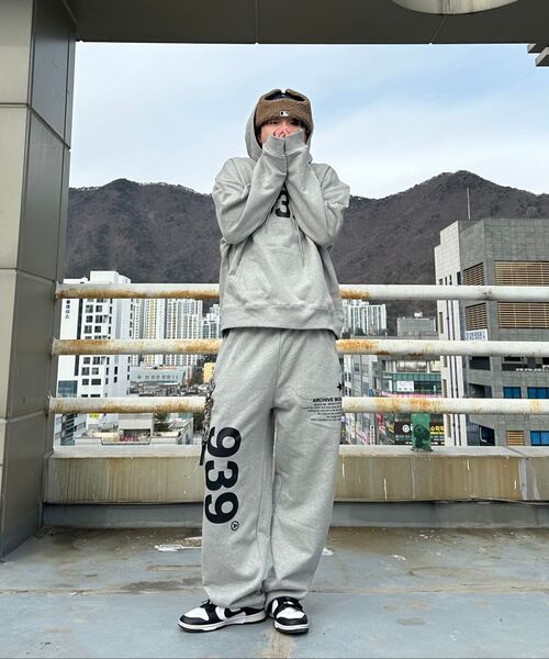 ARCHIVE BOLD(アーカイブボールド)の「939 LOGO HOOD(GRAY)(パーカー・メンズ・その他・MEDIUM/LARGE/X-LARGE/SMALL)」の10枚目の写真