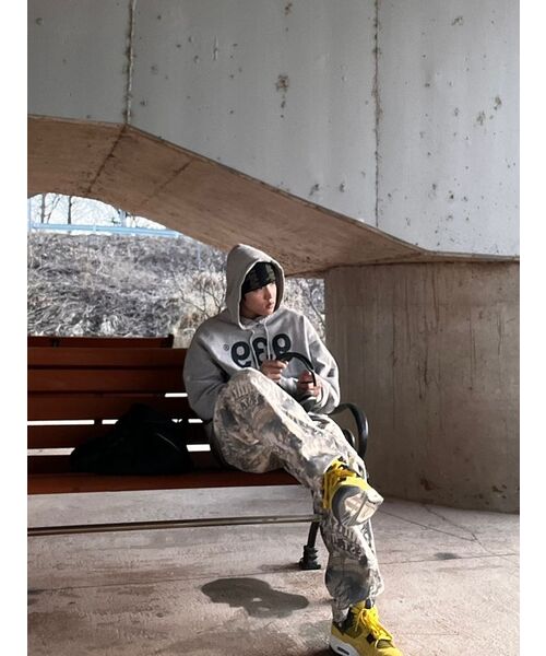 ARCHIVE BOLD(アーカイブボールド)の「939 LOGO HOOD(GRAY)(パーカー・メンズ・その他・MEDIUM/LARGE/X-LARGE/SMALL)」の12枚目の写真