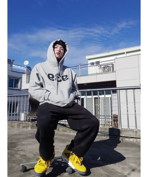 ARCHIVE BOLD(アーカイブボールド)の「939 LOGO HOOD(GRAY)(パーカー・メンズ・その他・MEDIUM/LARGE/X-LARGE/SMALL)」の15枚目の写真
