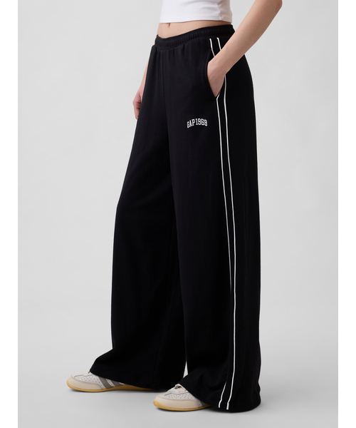GAP(ギャップ)の「フレンチテリー GAP1969ロゴ バギー ワイドスウェットパンツ(スウェットパンツ・レディース・グレー/ブラック・XS/XXS/L/M/S)」の1枚目の写真