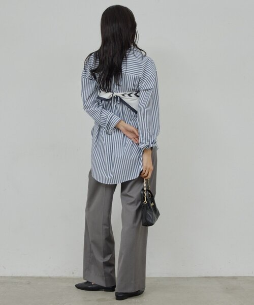 GALLARDAGALANTE（ガリャルダガランテ）の「【手洗い可】タックストレートパンツ（その他パンツ・レディース・ベージュ/グレー・1/0）」の5枚目の写真