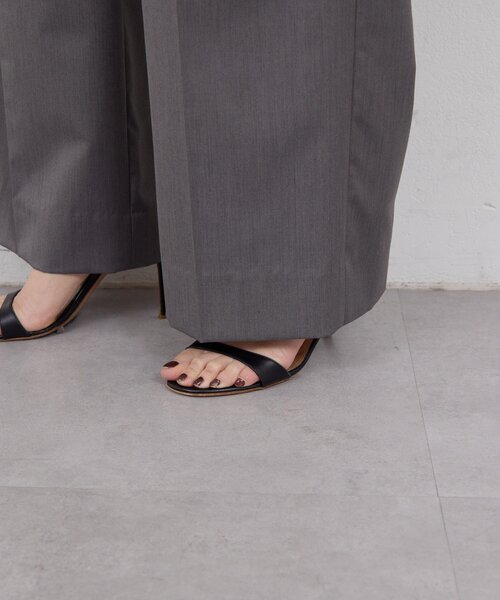 GALLARDAGALANTE（ガリャルダガランテ）の「【手洗い可】タックストレートパンツ（その他パンツ・レディース・ベージュ/グレー・1/0）」の12枚目の写真