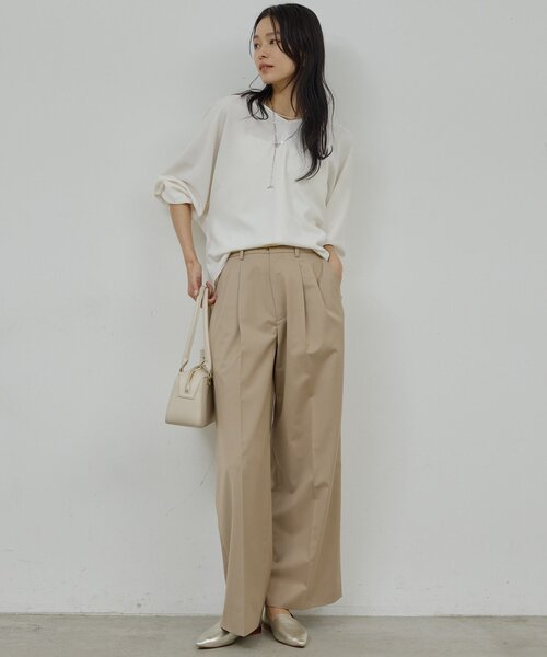 GALLARDAGALANTE（ガリャルダガランテ）の「【手洗い可】タックストレートパンツ（その他パンツ・レディース・ベージュ/グレー・1/0）」の17枚目の写真