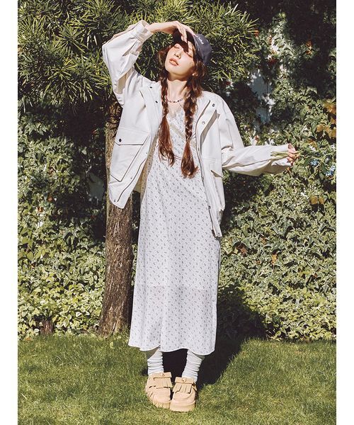 LILY BROWN（リリーブラウン）の「シアーリブハイソックス（ソックス/靴下・レディース・ライトブルー/イエロー/ブラウン・F）」の5枚目の写真