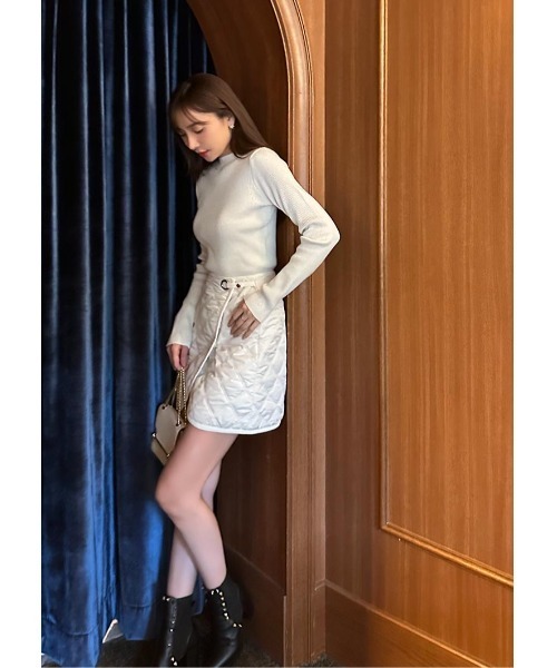 LUDICRUM(ルーディクルム)の「Quilted wrap mini skirt(スカート・レディース・オフホワイト/ブラック・S/M/XS)」の3枚目の写真