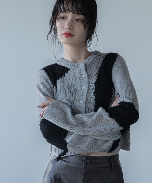 VACANCY（ヴァカンシー）の「ウェーブ配色透かし編みカーディガン（カーディガン/ボレロ・レディース・グレー/ライトブルー/パープル・FREE）」の13枚目の写真