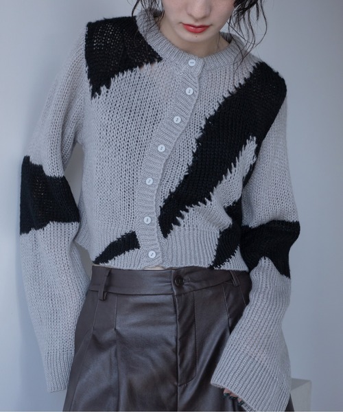 VACANCY（ヴァカンシー）の「ウェーブ配色透かし編みカーディガン（カーディガン/ボレロ・レディース・グレー/ライトブルー/パープル・FREE）」の5枚目の写真