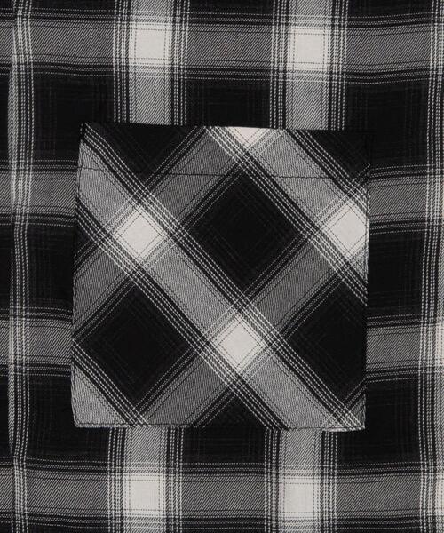 WEGO（ウィゴー）の「WEGO/【26年春新作】2WAYオフショルシャツ（シャツ/ブラウス・レディース・ブラック/ネイビー・FREE）」の8枚目の写真