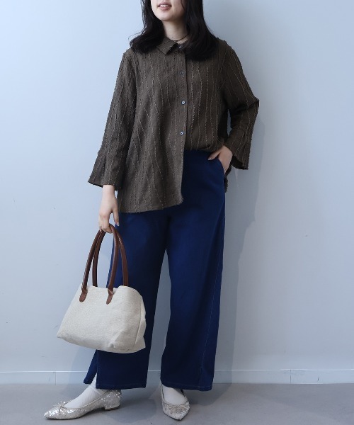 leswel(レスウェル)の「【L~5L 大きいサイズ】シャーリングジャガードニットシャツ(Tシャツ/カットソー・レディース・グリーン/ブラウン・L/LL/3L/4L/5L)」の8枚目の写真