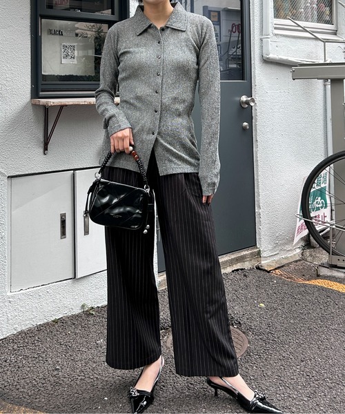 Maison Calme(メゾンカルム)の「【26年春夏新作】ポロ襟シアーボタンカーディガン(カーディガン/ボレロ・レディース・チャコール/ブラウン/ブラック・F)」の5枚目の写真