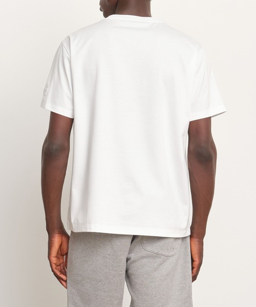 TATRAS(タトラス)の「TATRAS(タトラス) CIALO チアーロ(Tシャツ/カットソー・メンズ・イエロー/ネイビー/サックスブルー/ブラック/ホワイト/チャコールグレー・3/1/4/2/5)」の8枚目の写真