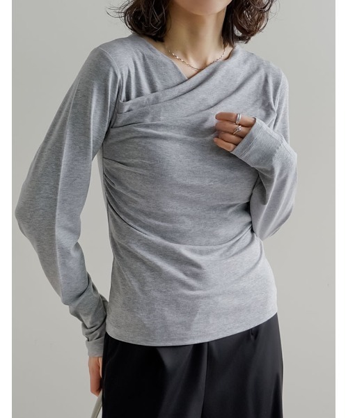 Re:EDIT（リエディ）の「[2026S/S COLLECTION]アンチピリングカシュクールドレープトップス（Tシャツ/カットソー・レディース・ブラウン/レッド/ライトブルー/アイボリー/ブラック/杢グレー・LARGE/MEDIUM）」の3枚目の写真