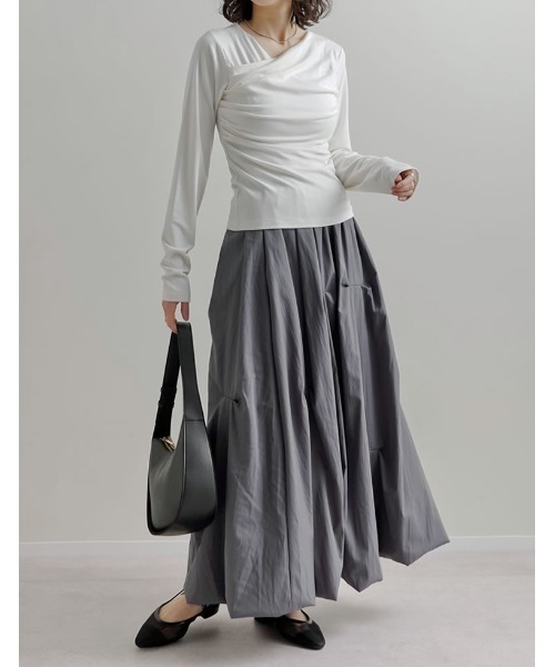 Re:EDIT（リエディ）の「[2026S/S COLLECTION]アンチピリングカシュクールドレープトップス（Tシャツ/カットソー・レディース・ブラウン/レッド/ライトブルー/アイボリー/ブラック/杢グレー・LARGE/MEDIUM）」の22枚目の写真