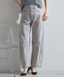 &. NOSTALGIA（アンドドットノスタルジア）の「カラーデニムバレルレッグパンツ（デニムパンツ）」