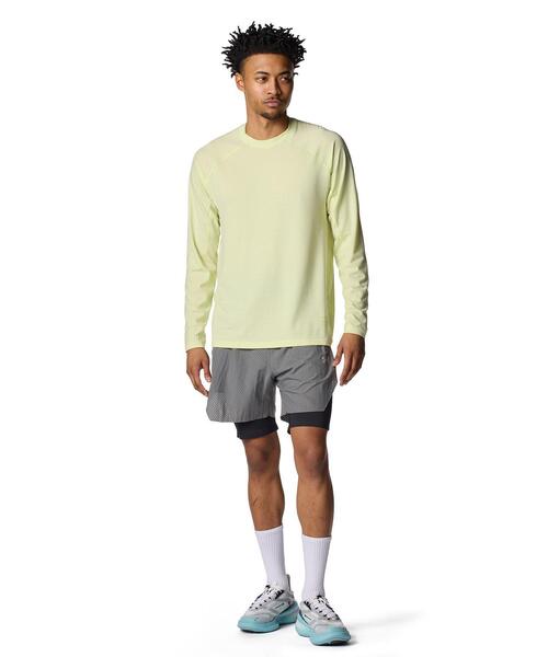 UNDER ARMOUR(アンダーアーマー)の「UAモチベート ソフト ロングスリーブ Tシャツ(トレーニング/メンズ)(Tシャツ/カットソー・メンズ・ライトグレー・M/XL/L/2XL/S)」の3枚目の写真