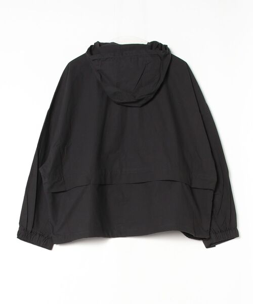 WILD THINGS(ワイルドシングス)の「ルーラルフードジャケット│RURAL HOOD JACKET(ナイロンジャケット・レディース・ブルー/ブラック/ライトブラウン/オフホワイト・M/S)」の16枚目の写真