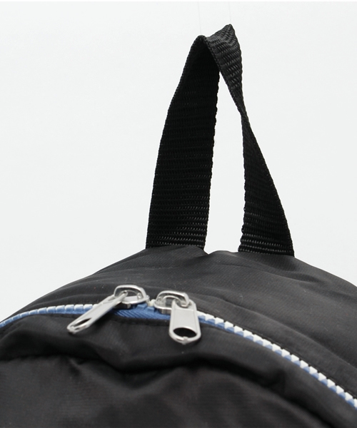 LuuNa(ルーナ)の「カラフル ナイロン ファスナー 配色 リュック バックパック デイパック(バックパック/リュック・レディース・ブラック/ネイビー/ホワイト/ピンク/レッド・FREE)」の8枚目の写真