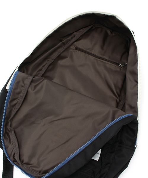 LuuNa(ルーナ)の「カラフル ナイロン ファスナー 配色 リュック バックパック デイパック(バックパック/リュック・レディース・ブラック/ネイビー/ホワイト/ピンク/レッド・FREE)」の13枚目の写真