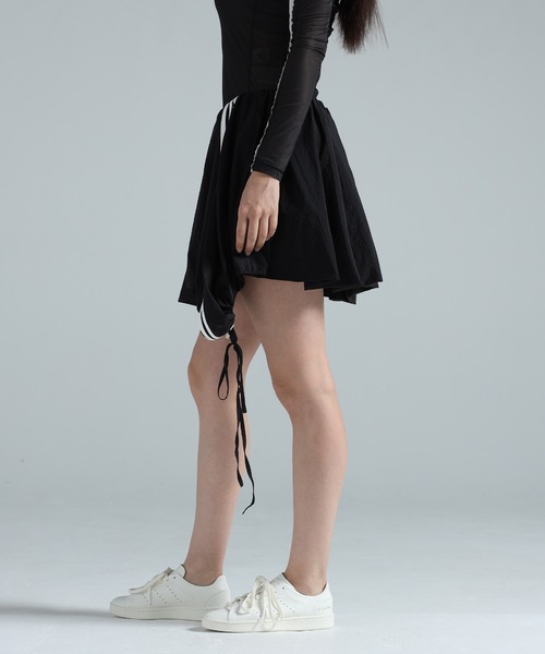 Y-3（ワイスリー）の「Y-3 BALLOON SKORT（スカート・レディース・ブラック・MEDIUM/SMALL/X-SMALL/XX-SMALL）」の2枚目の写真