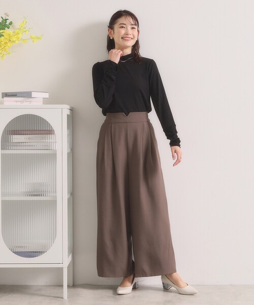 ITS'DEMO（イッツデモ）の「【手洗い可】袖シアー切替トップス（Tシャツ/カットソー・レディース・オフホワイト/ライトグレー/ブラック・00）」の9枚目の写真