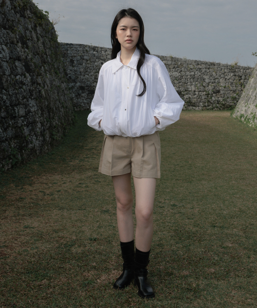 DEHEVE（デヘヴェ）の「Volume Bomber Jacket [White]（その他アウター・レディース・ホワイト・FREE）」の4枚目の写真