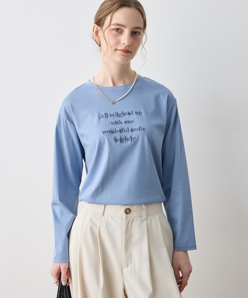 LE SOUK HOLIDAY(ルスークホリデー)の「シルケット刺しゅうロンT【接触冷感・綿100%】(Tシャツ/カットソー・レディース・チャコールグレー/オフホワイト/サックスブルー・M/L)」の3枚目の写真