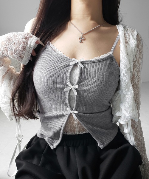 me+em select(ミームセレクト)の「【 3color 】フロントリボンレースレイヤードリブキャミソール /Front ribbon lace layered ribbed camisole(キャミソール・レディース・グレー/ブラック・FREE)」の1枚目の写真