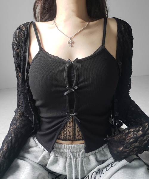 me+em select(ミームセレクト)の「【 3color 】フロントリボンレースレイヤードリブキャミソール /Front ribbon lace layered ribbed camisole(キャミソール・レディース・グレー/ブラック・FREE)」の2枚目の写真