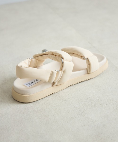 KATHARINE ROSS(キャサリンロス)の「【KATHARINE ROSS】【STEVE MADDEN】MONAT ナイロンパデッドストラップフラットサンダル(サンダル・レディース・ブラック/アイボリー・SMALL/MEDIUM/LARGE)」の17枚目の写真