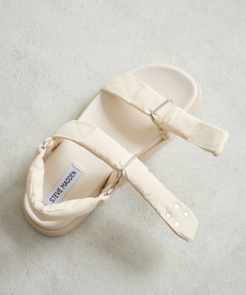KATHARINE ROSS(キャサリンロス)の「【KATHARINE ROSS】【STEVE MADDEN】MONAT ナイロンパデッドストラップフラットサンダル(サンダル・レディース・ブラック/アイボリー・SMALL/MEDIUM/LARGE)」の18枚目の写真
